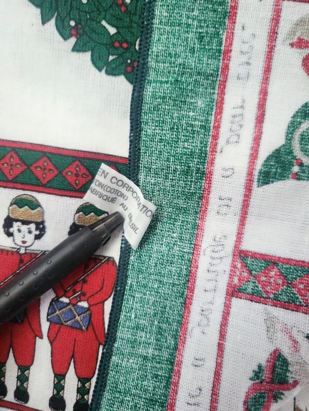 Vintage Sunweave 12 Days Of Christmas Holiday  Napkin Set Of 8